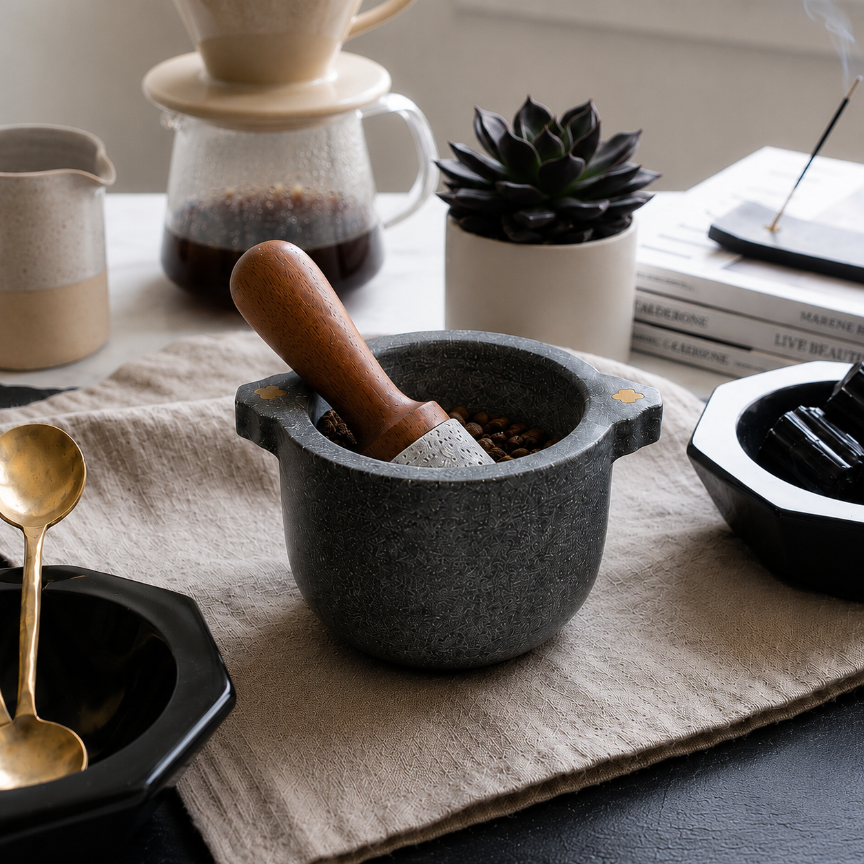 Marble Mortar & Pestle Set